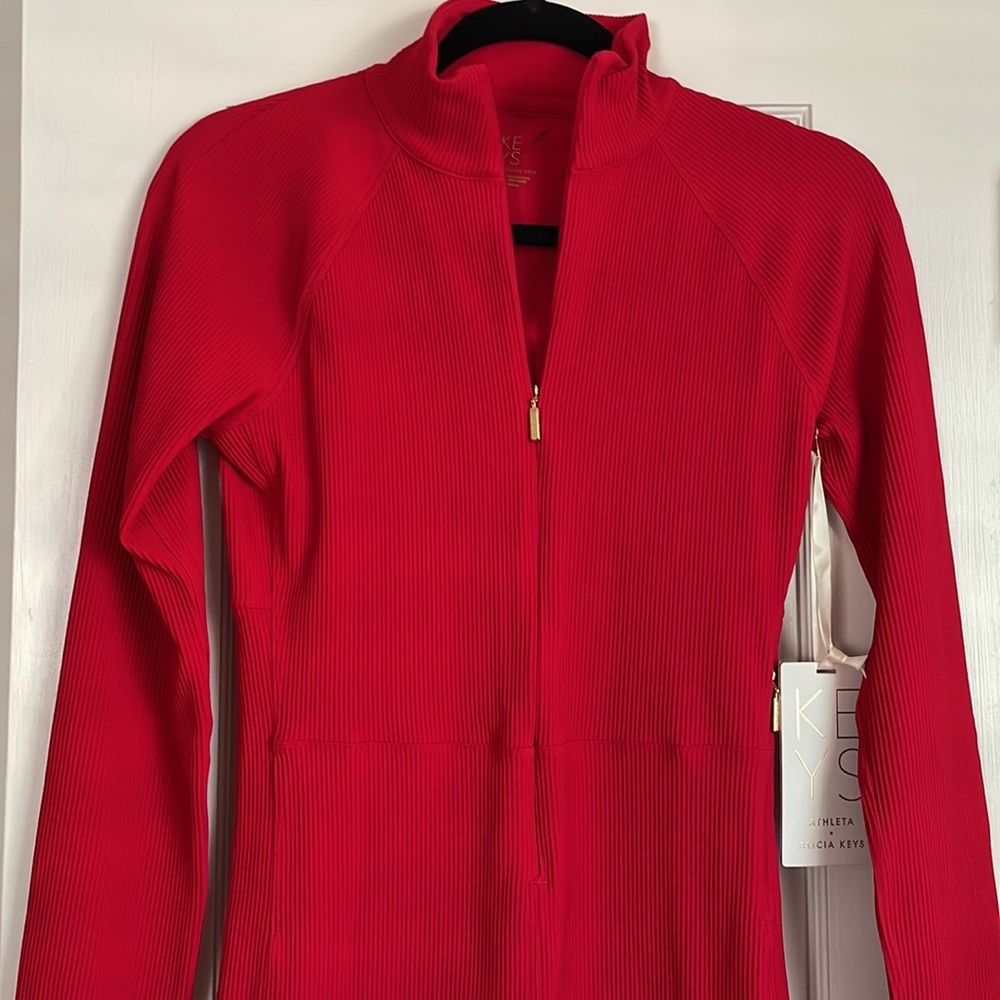NWT Athleta x Alicia Keys Goddess Red Ribbed Mock Neck Half Zip Bodysuit Small - Picture 5 of 8